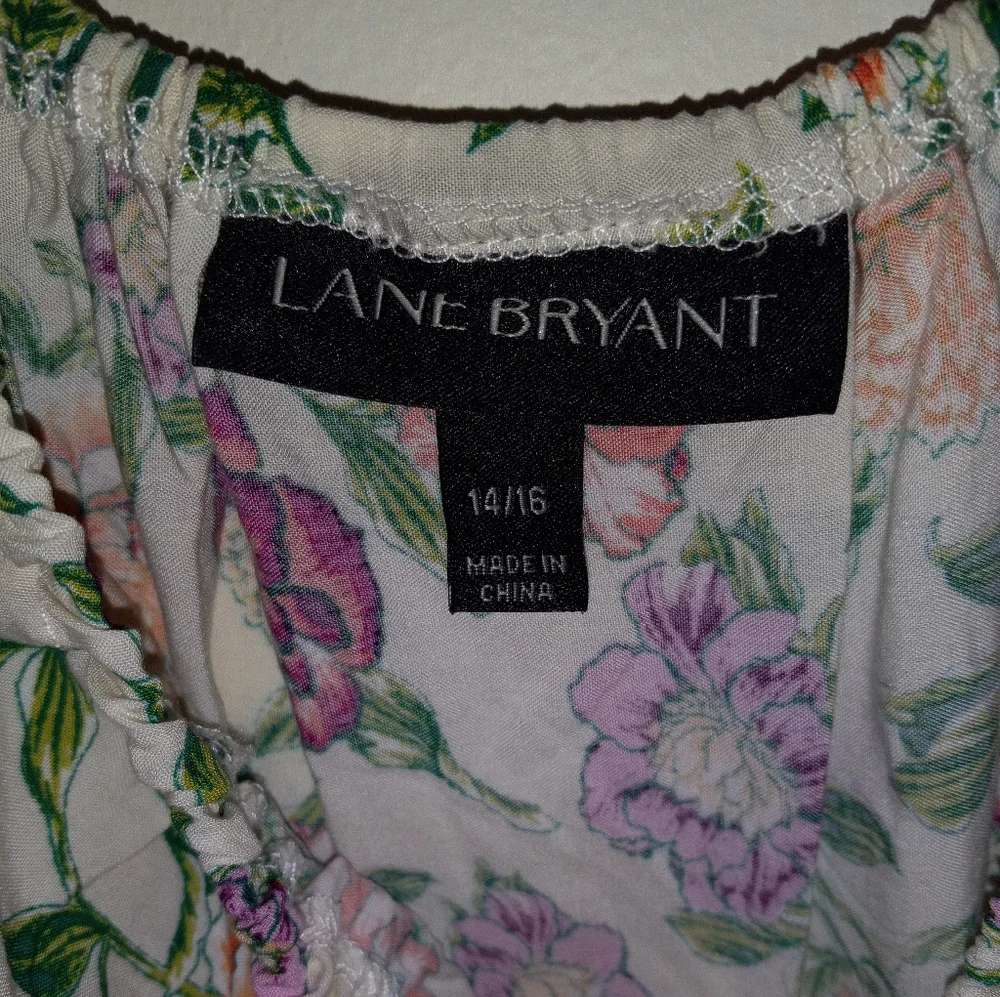 Lane Bryant 14-16 off shoulder flowy floral peasant style top. Cream col…